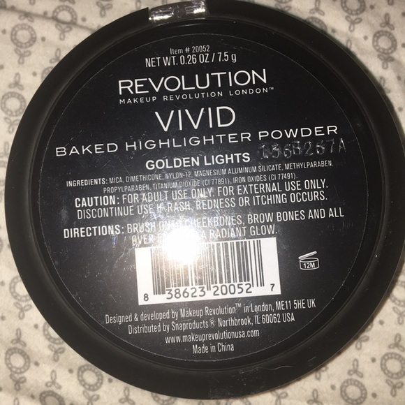 Revolution Baked Highlighter Bundle - Picture 3 of 7